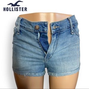 🟢 Hollister High Rise Short Short 2” Inseam Size 7 (TF-B-11)
